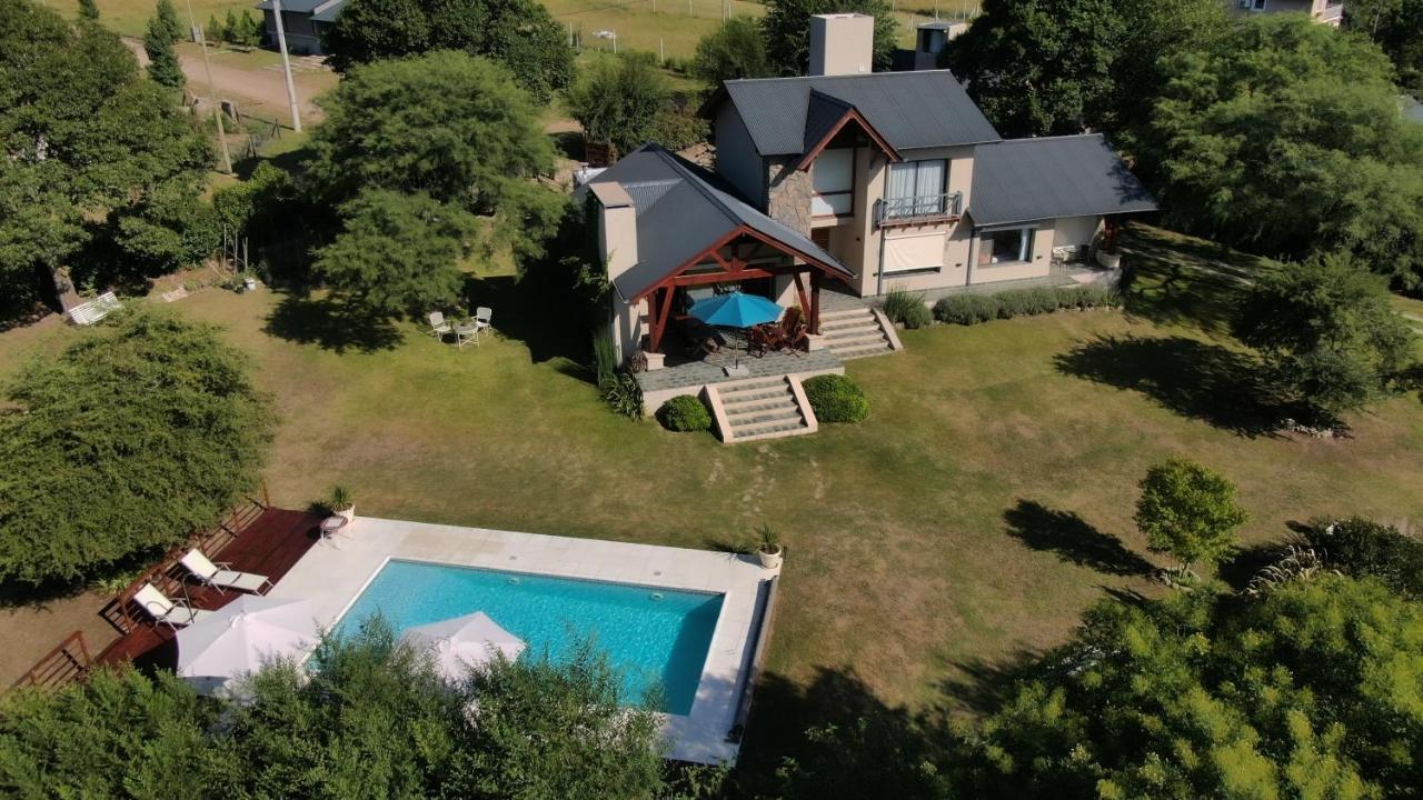 Villa Le Bel-Edén Villa General Belgrano Exterior foto